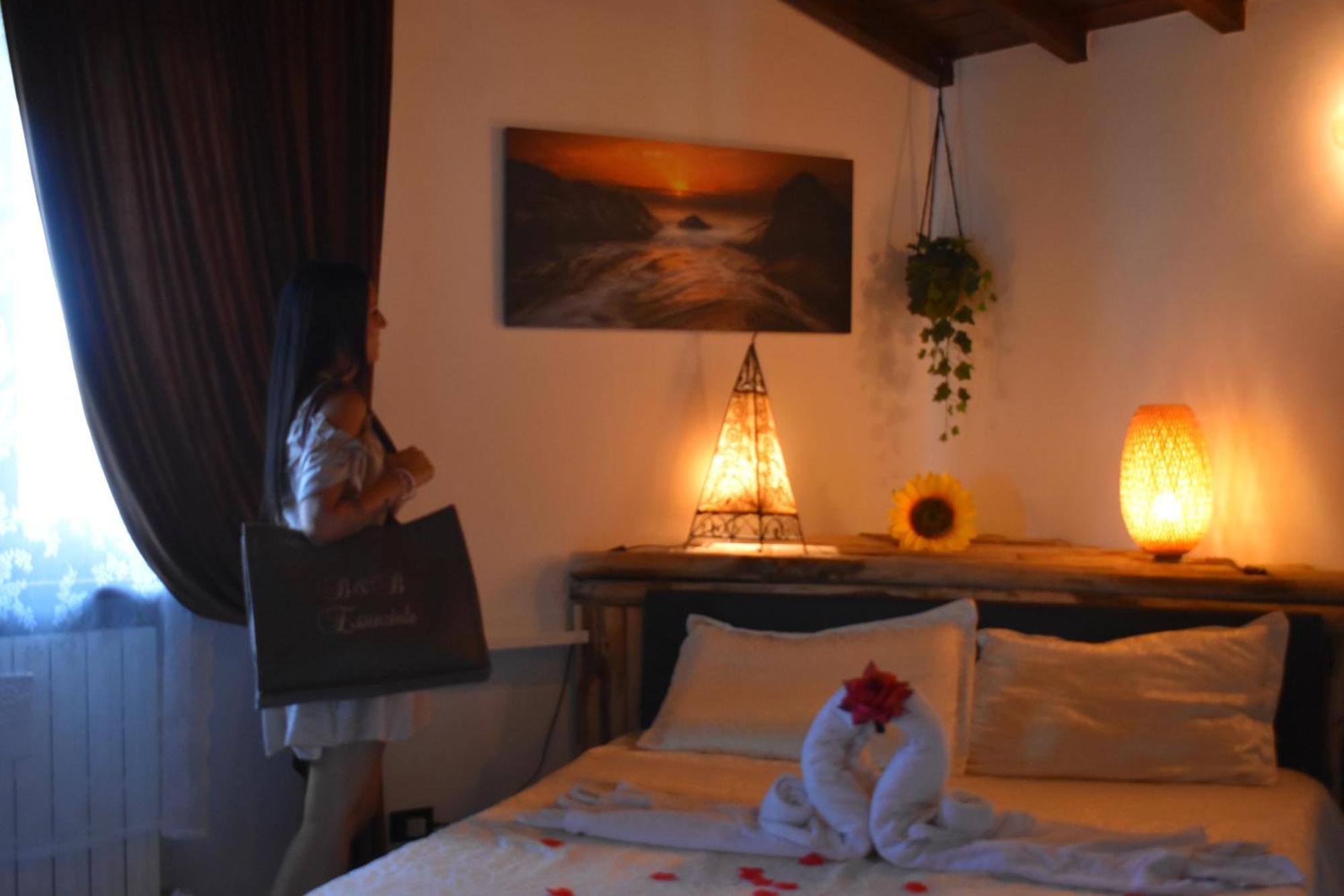 Essenziale Bed and Breakfast Castell'Anselmo Eksteriør billede